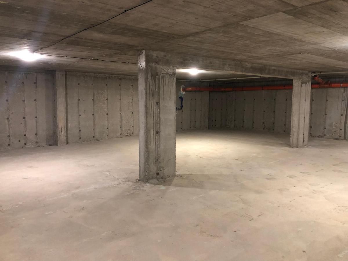 Luxury Apartment 2 Free Underground Parking Pazardzsik Kültér fotó