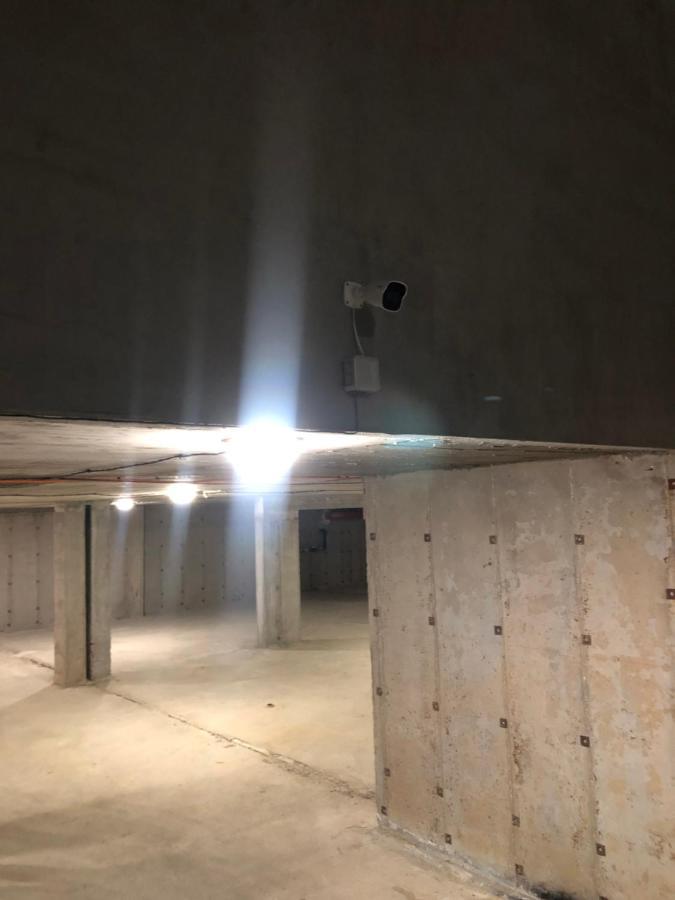 Luxury Apartment 2 Free Underground Parking Pazardzsik Kültér fotó